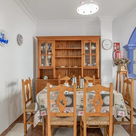 Holiday home Casa Ideal Familias